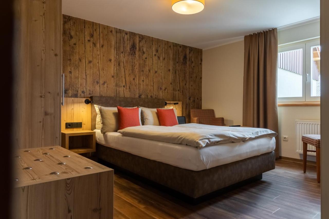 Dammschenke Gasthof & Hotel Kurort Jonsdorf Dış mekan fotoğraf