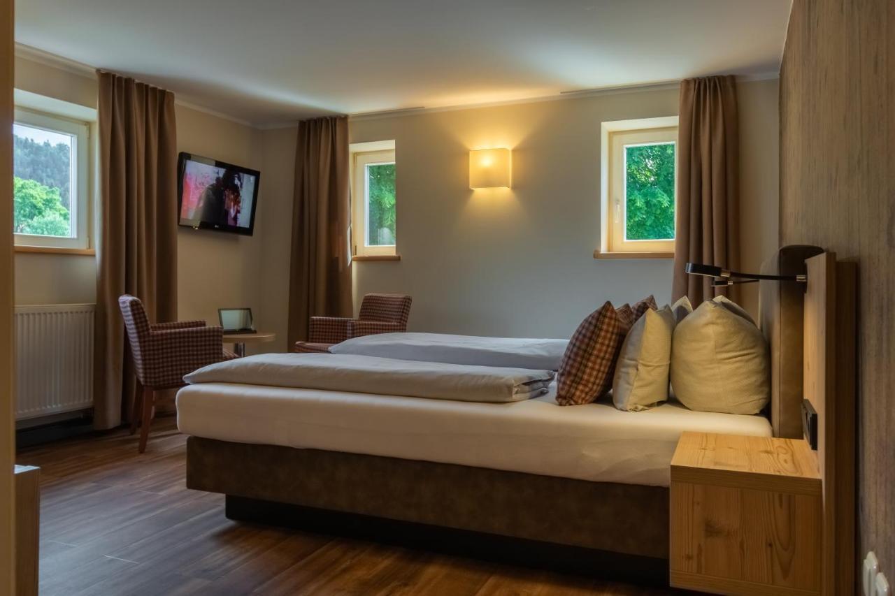 Dammschenke Gasthof & Hotel Kurort Jonsdorf Dış mekan fotoğraf
